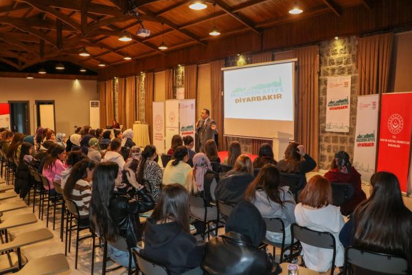 “Maziden Atiye” Programı kapsamında Diyarbakır’da Şehit ve Gazi Çocuklarıyla Buluşma