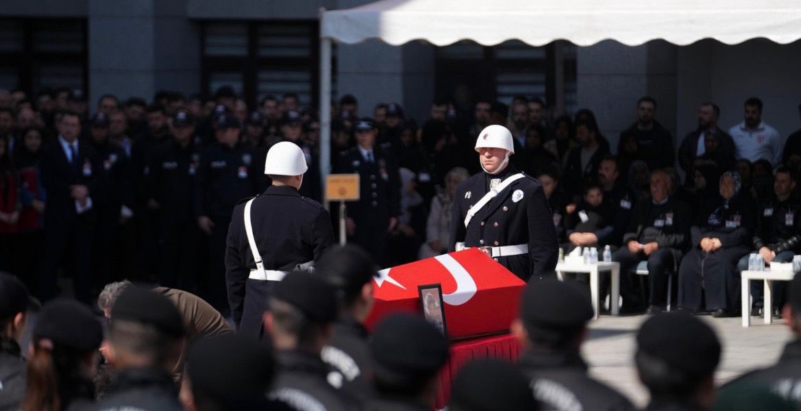 Kuzey Marmara Otoyolu’nda meydana gelen kazada Şehit olan polis memurumuz Seçkin YALÇIN için düzenlenen cenaze törenine katıldık
